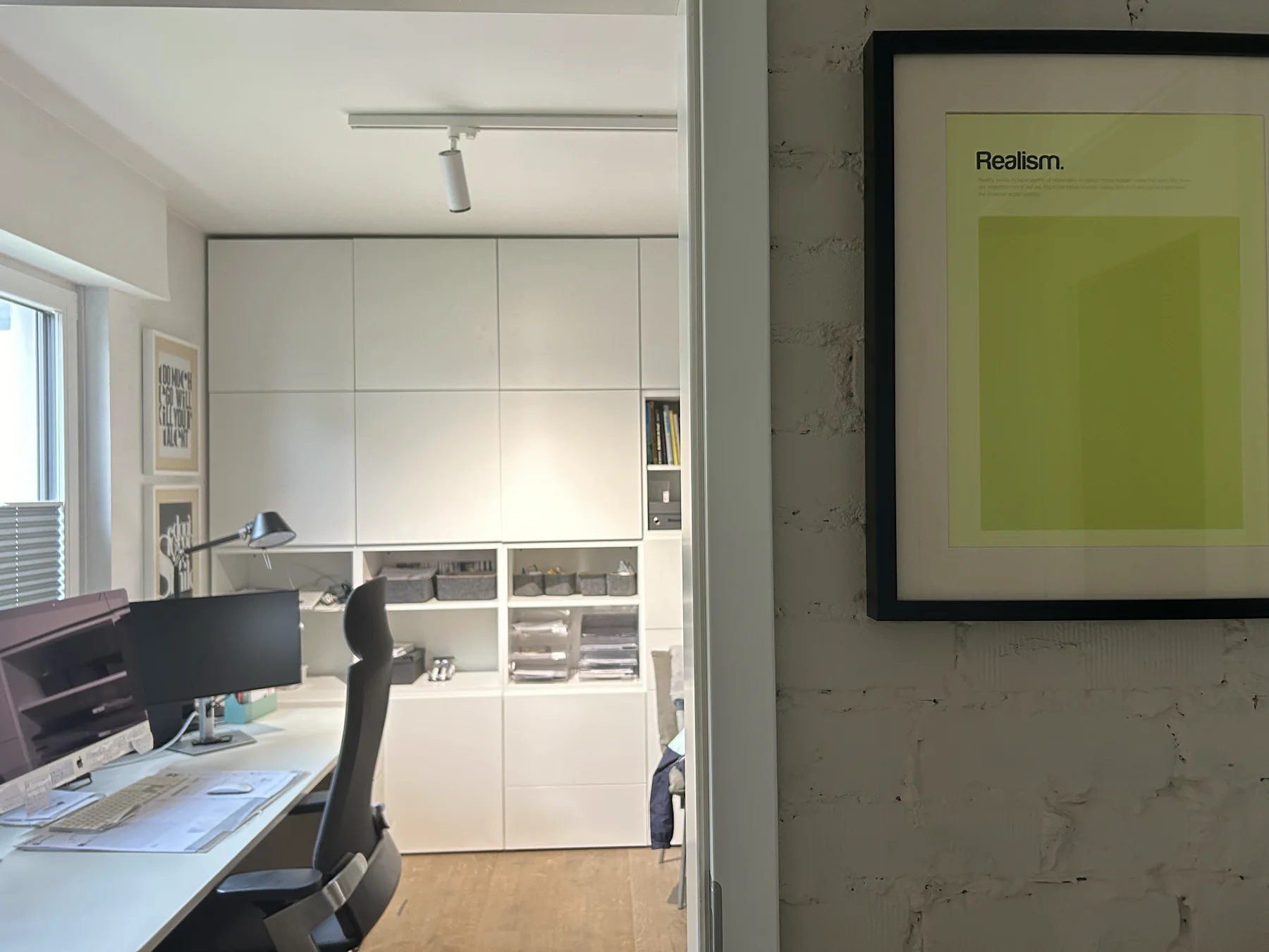 Detailaufnahme aus dem Buero der Agentur
